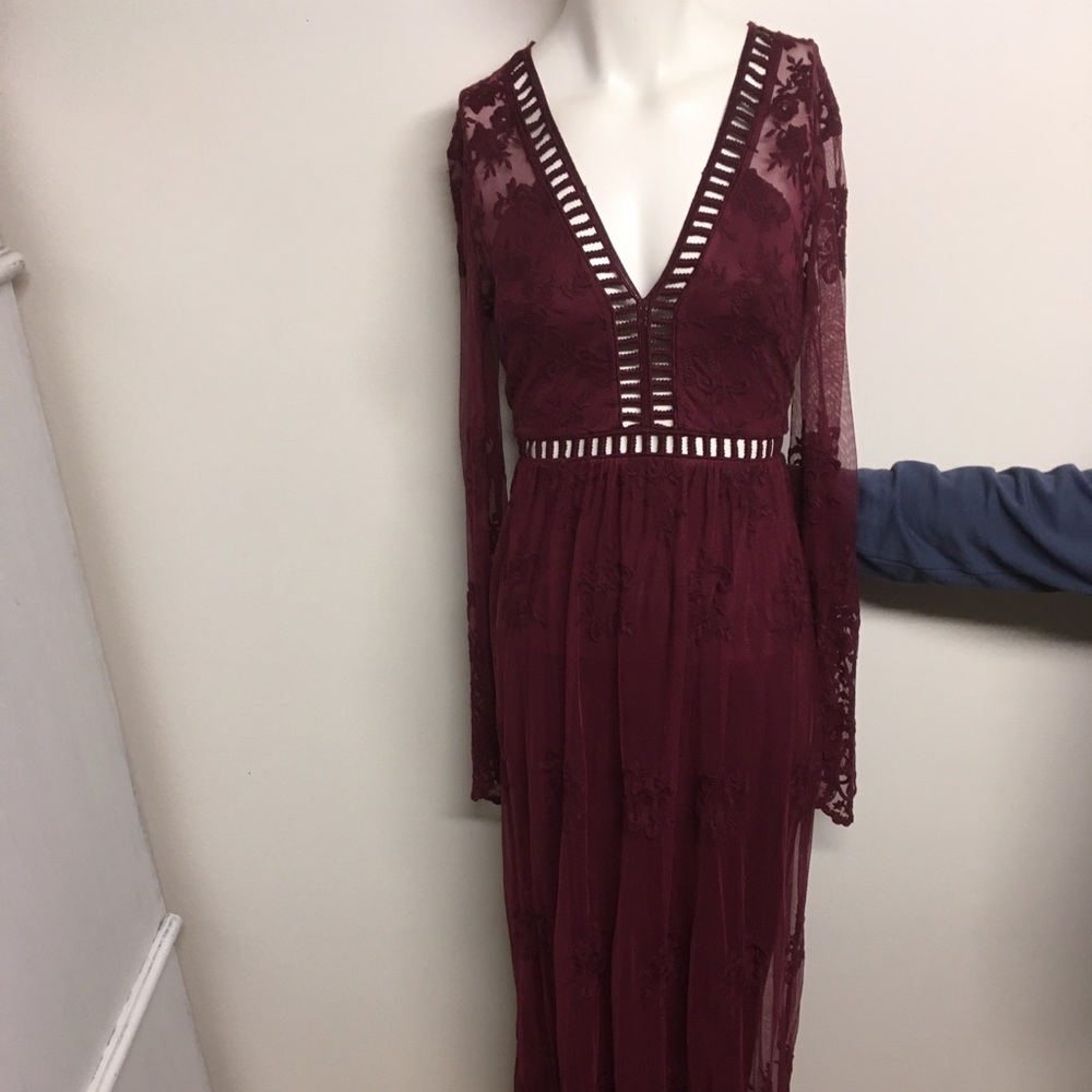 Beautiful knit dress.